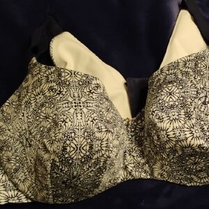 Cacique Black and Cream Patterned Bra